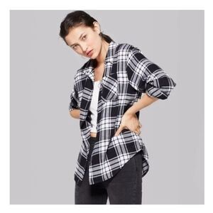 Wild Fable Black and White Flannel